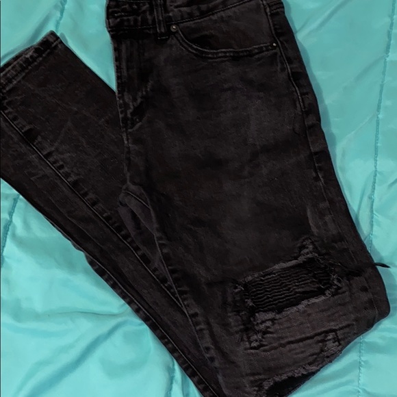 Black pants - Picture 7 of 7